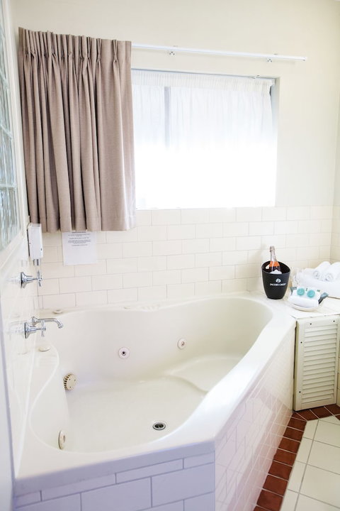 Comfort Inn & Suites Robertson Gardens - Stayed 6