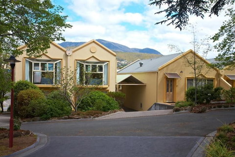 Quest Trinity House - Stayed 0