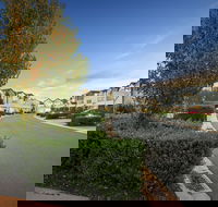 Quest Sanctuary Lakes - Stayed