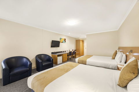Ciloms Airport Lodge - Stayed 4