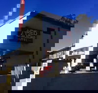 Red Cedar Motel - Stayed