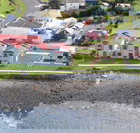 Stanley Village Waterfront Accommodation - Stayed