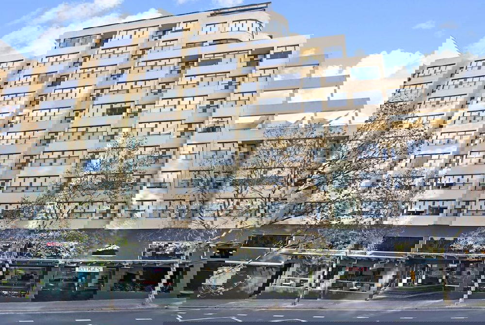 East Sydney NSW Stayed