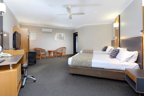 Brisbane International - Virginia - Stayed 4