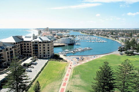 Oaks Glenelg Liberty Suites - Stayed 4