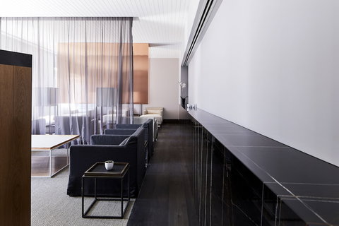 Hotel Realm - Stayed 2