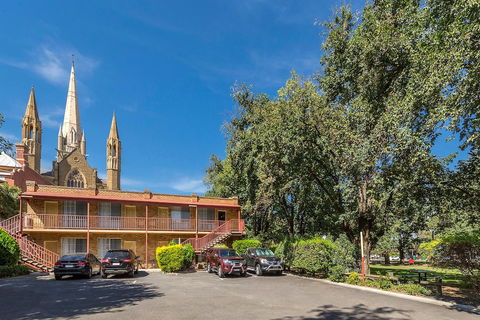 Best Western Cathedral Motor Inn - Stayed 0