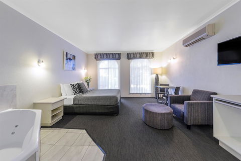 Best Western Cathedral Motor Inn - Stayed 6