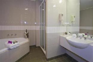 Hemisphere Hotel - Stays Accommodation 4