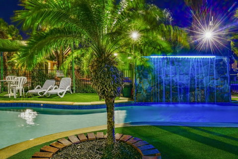 Desert Palms Alice Springs - Stays Accommodation 3