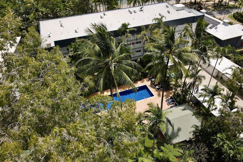 Agincourt Beachfront Apartments - Stayed 2