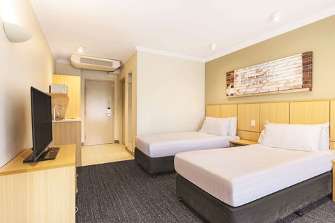 Travelodge Hotel Blacktown Sydney - Stayed 4