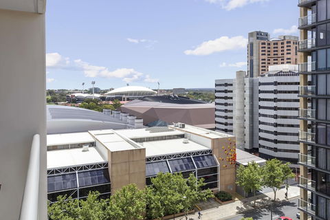 Oaks Adelaide Embassy Suites - Stayed 3
