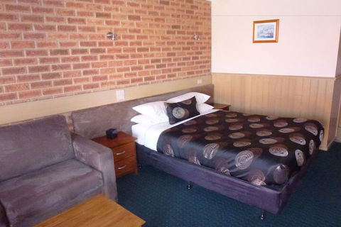 Colonial Motor Inn Bairnsdale - Stayed 7