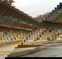 The Nosh  Nod - Howick Street - Stayed