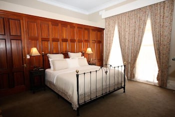 Carlyle House B & B - Stayed 6