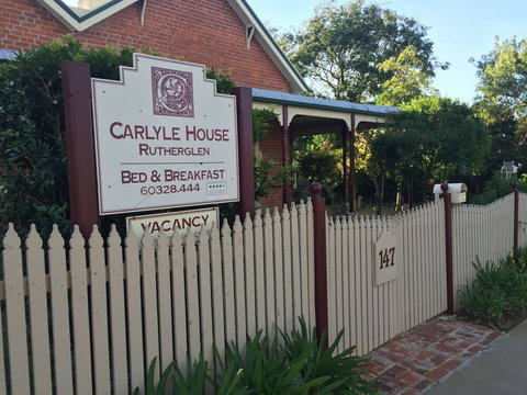 Carlyle House B & B - Stayed 1