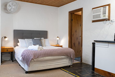 Reillys Wines Heritage Cottages - Stayed 4