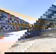 Wentworth Central Motor Inn - Stayed