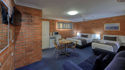 Gunsynd Motor Inn - Stayed 2