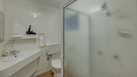Gunsynd Motor Inn - Stayed 6