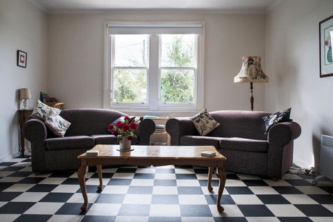 Pettit Cottage - Stayed 3