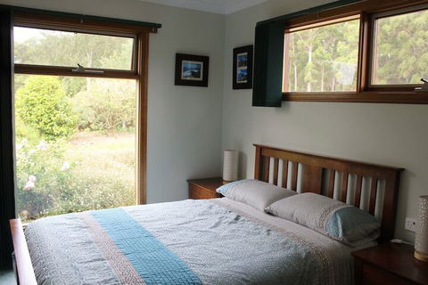 Eagles Roost Farmstay B & B - Stayed 5