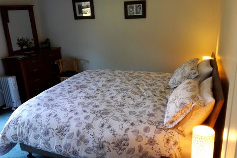 Eagles Roost Farmstay B & B - Stayed 4