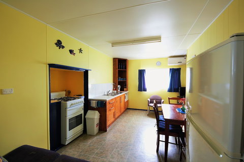 Baudin Beach Apartments - Stayed 6