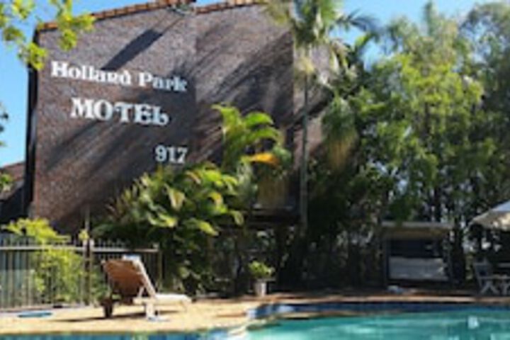 Holland Park QLD Stays Accommodation
