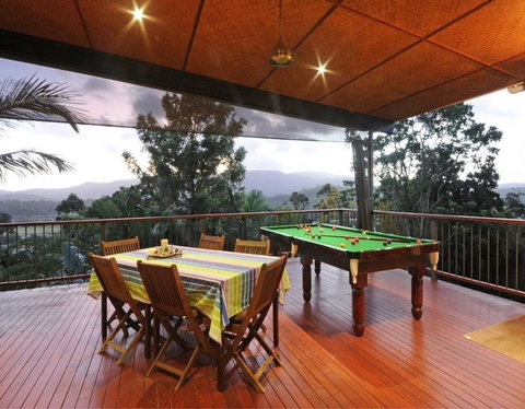 Hilltop Views - Stayed 1