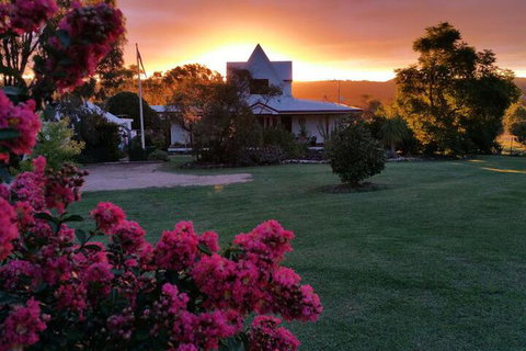 Birdhouse Cottage B & B - Stayed 6