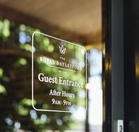 The Royal Daylesford Hotel - Stays Accommodation