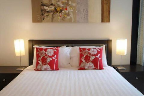 Docklands Prestige Apartments - Stayed 7