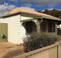 Away Cottages Broken Hill - Stays Accommodation