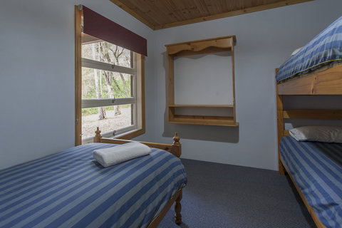 William Bay Cottages - Stays Accommodation 6