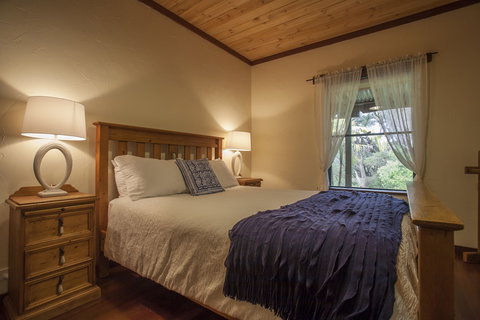 William Bay Cottages - Stays Accommodation 5