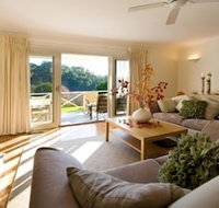 Lakeside Suites 3 - Stays Accommodation