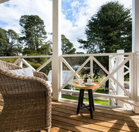 Lake Daylesford Apartments 2A - Stays Accommodation