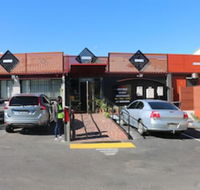 Westside Studio Apartments - Stayed