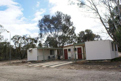 Inglewood Motel And Caravan Park - Stayed 3