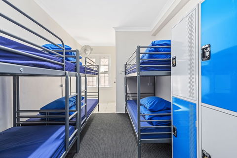 Ady's Place Backpackers - Stays Accommodation 3