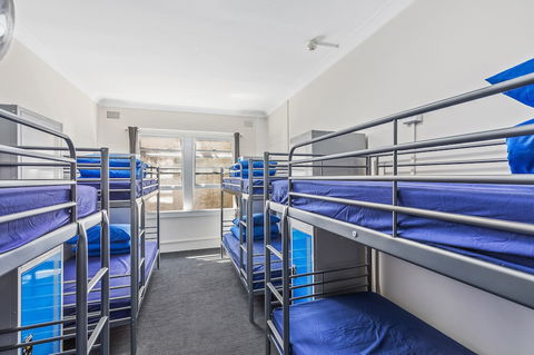 Ady's Place Backpackers - Stays Accommodation 4