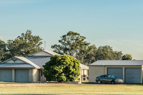 Madigan Wine Country Cottages - Stays Accommodation 2