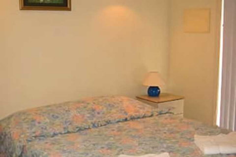 Madigan Wine Country Cottages - Stays Accommodation 7