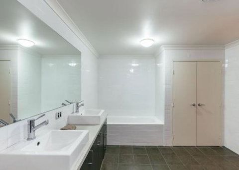 Wray Callan Apartments - Stays Accommodation 5