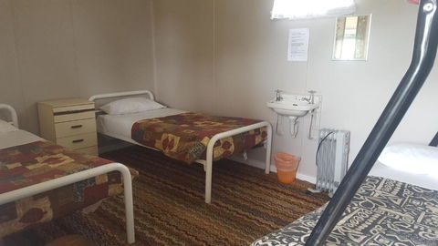 Tingle All Over Budget Accommodation - Stayed 4