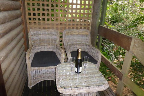 Aldgate Lodge Bed & Breakfast - Stays Accommodation 1