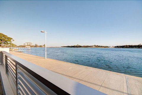 Seapoint 109 - Stayed 2