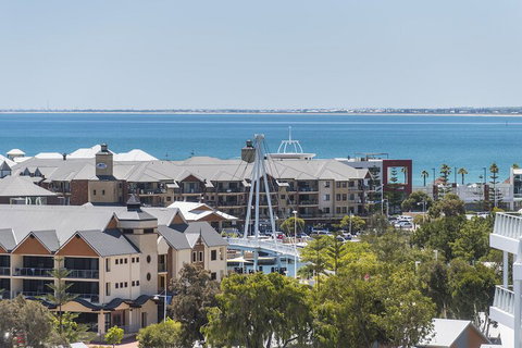 Bridgepoint 1005 - Stayed 7